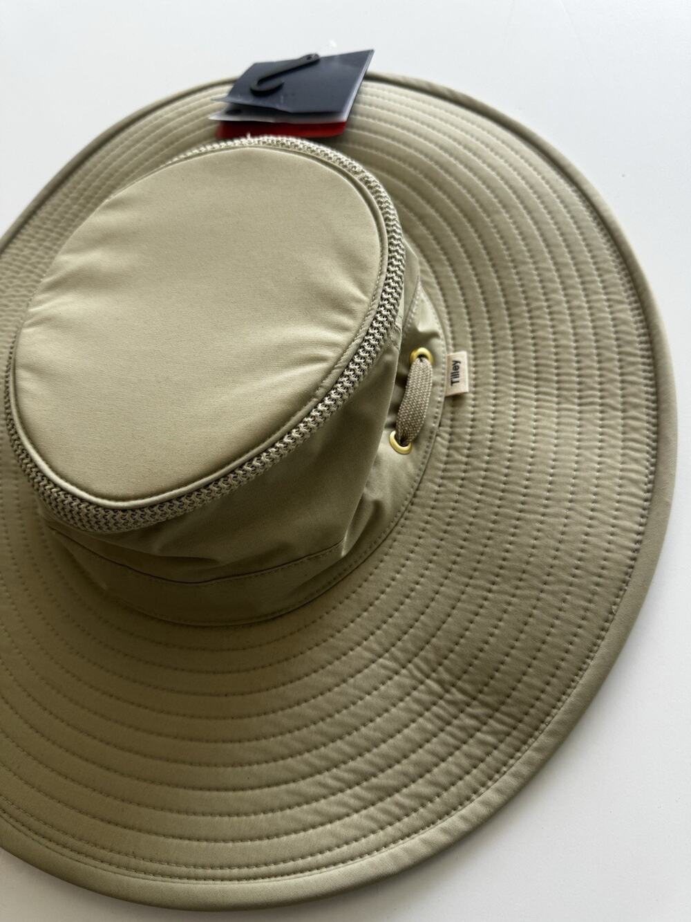 Tilley NWT Wide Brim LTM2 Endurables Airflo Hat Khaki Beige UPF 50 Size 7 1/8